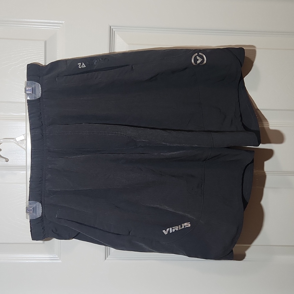 Virus athletic shorts, large